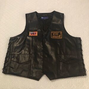 Vintage Vance black leather motorcycle vest. Size 4XL.